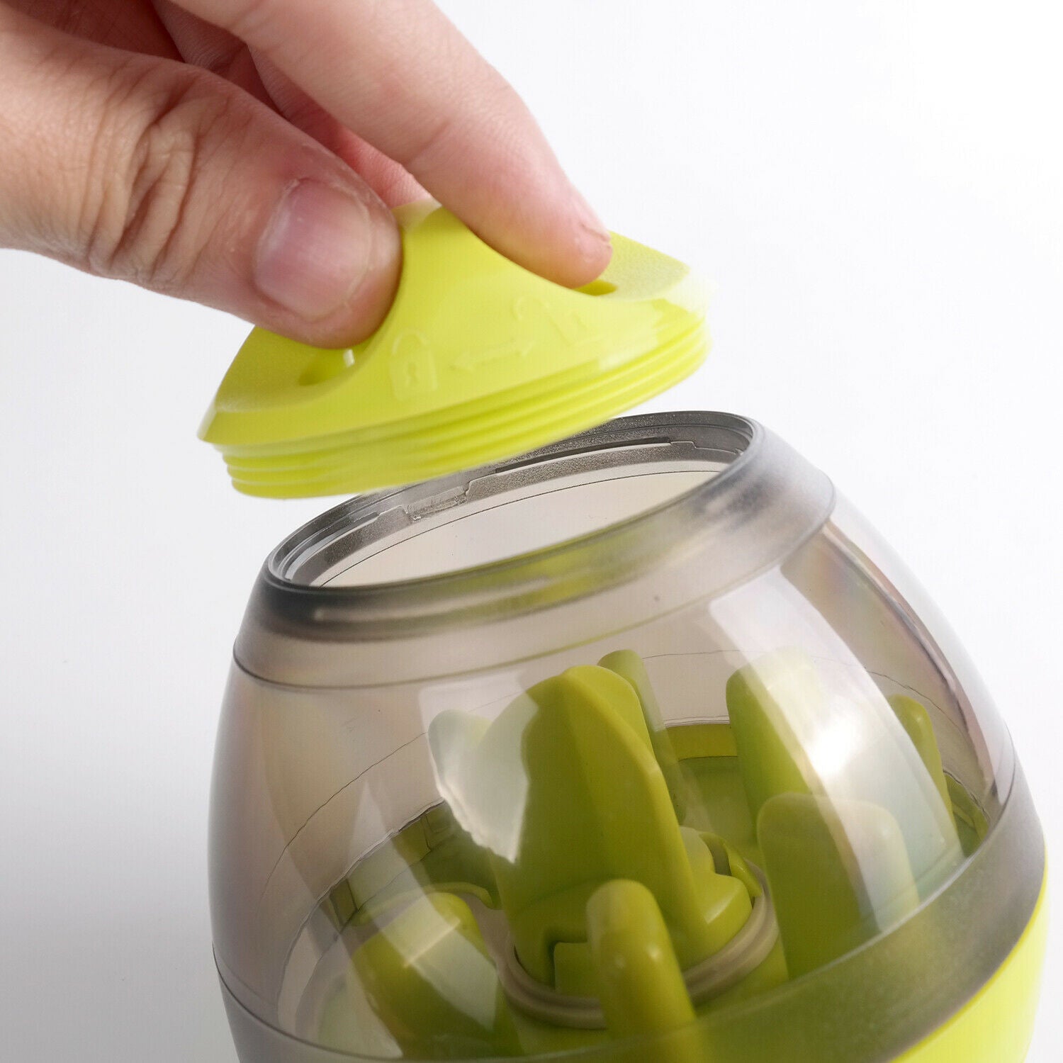 Balls Shape Automatic Feeder Dispenser Bowl
