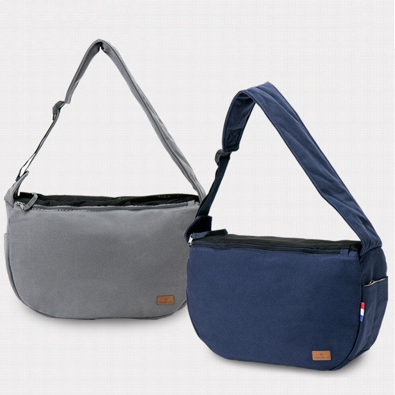 Pet travel shoulder bag