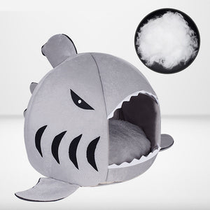 Four Seasons Warm Dog house