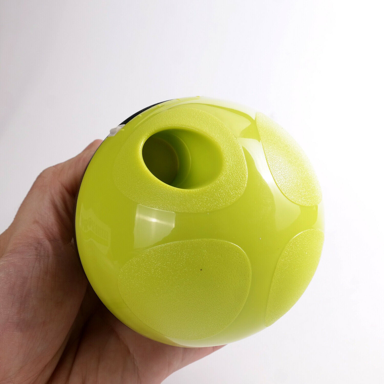 Balls Shape Automatic Feeder Dispenser Bowl